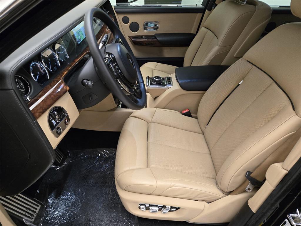 used 2020 Rolls-Royce Phantom car, priced at $214,990