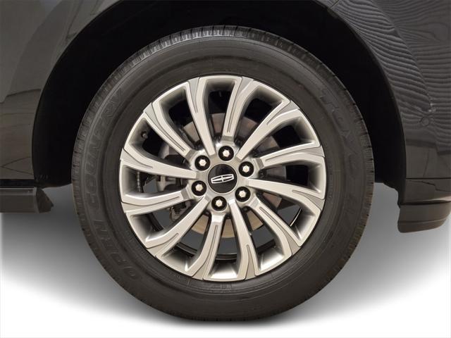 used 2022 Lincoln Navigator car, priced at $56,990