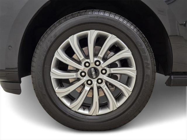 used 2022 Lincoln Navigator car, priced at $56,990
