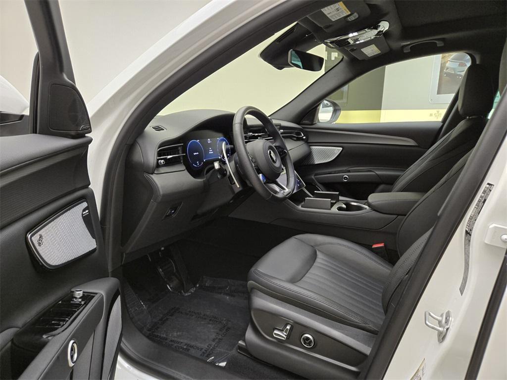 used 2024 Maserati Grecale car, priced at $49,990