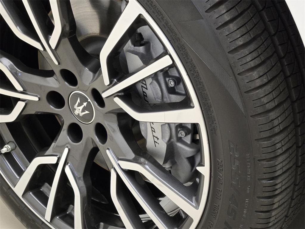 used 2024 Maserati Grecale car, priced at $49,990