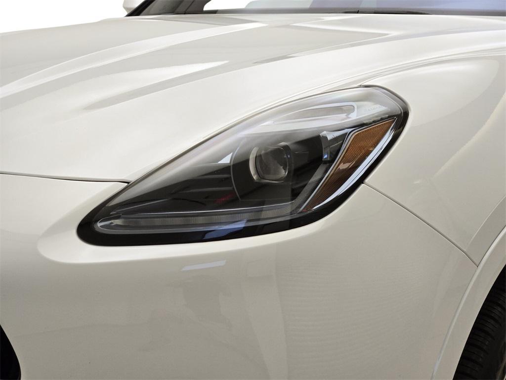 used 2024 Maserati Grecale car, priced at $49,990