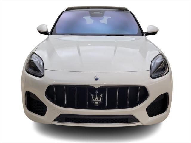 new 2024 Maserati Grecale car, priced at $78,385