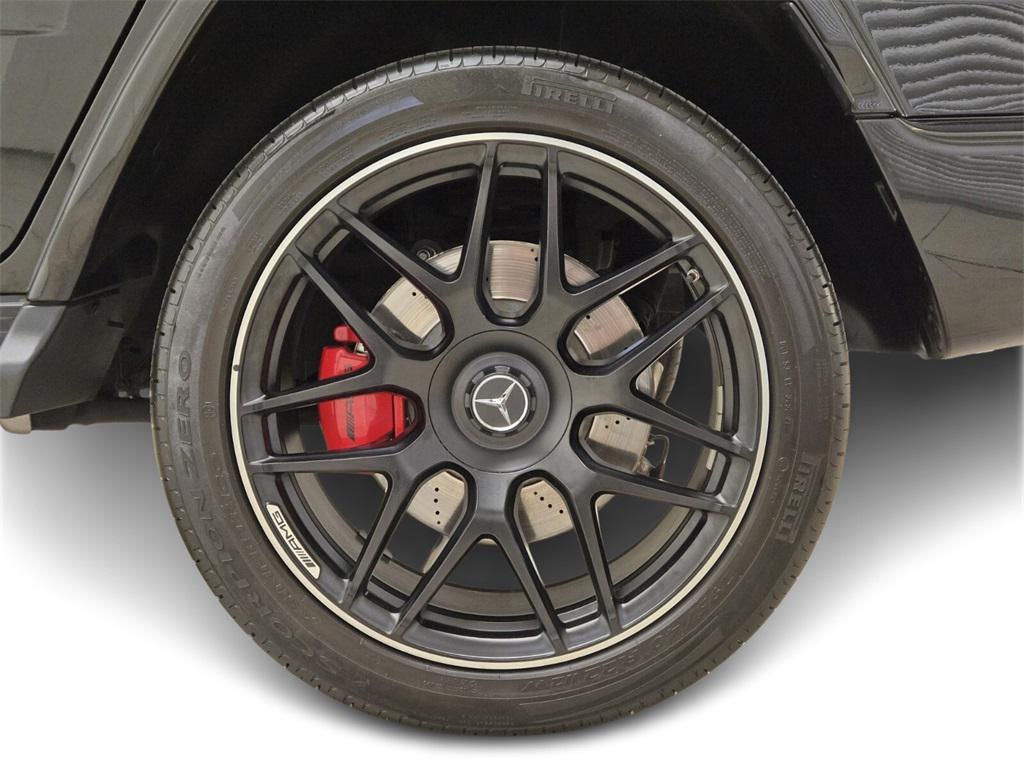 used 2021 Mercedes-Benz AMG G 63 car, priced at $152,990