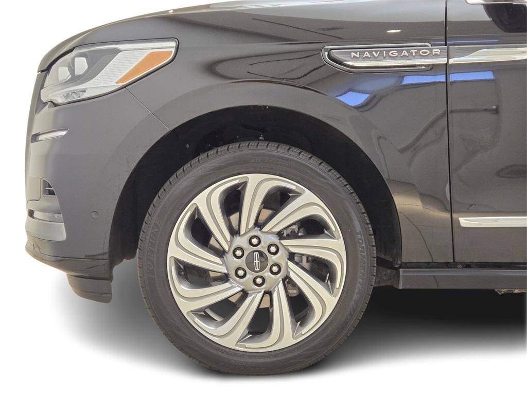 used 2024 Lincoln Navigator car, priced at $64,990