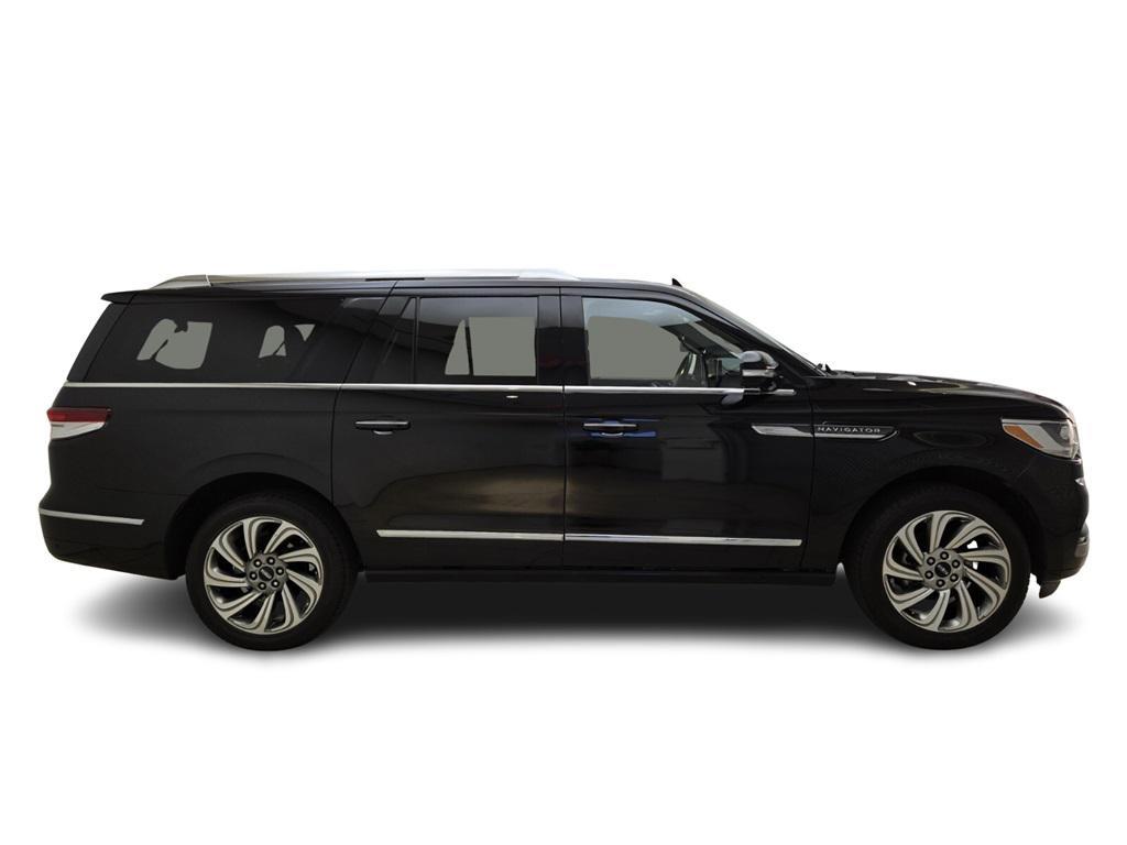 used 2023 Lincoln Navigator car, priced at $64,990