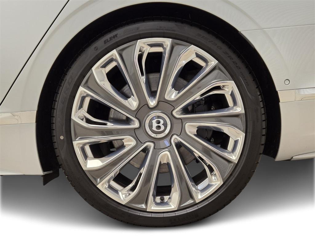 new 2025 Bentley Flying Spur car, priced at $323,630