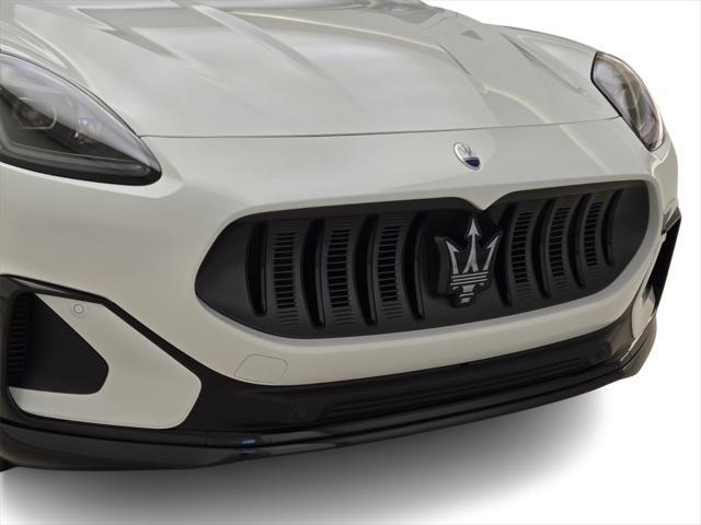 new 2025 Maserati Grecale Folgore car, priced at $123,770