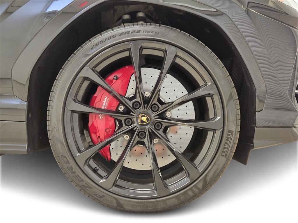 used 2021 Lamborghini Urus car, priced at $197,990