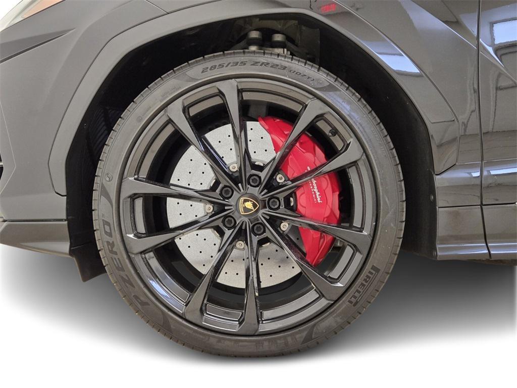 used 2021 Lamborghini Urus car, priced at $197,990
