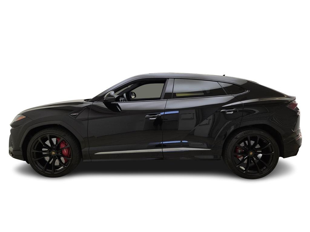 used 2021 Lamborghini Urus car, priced at $197,990