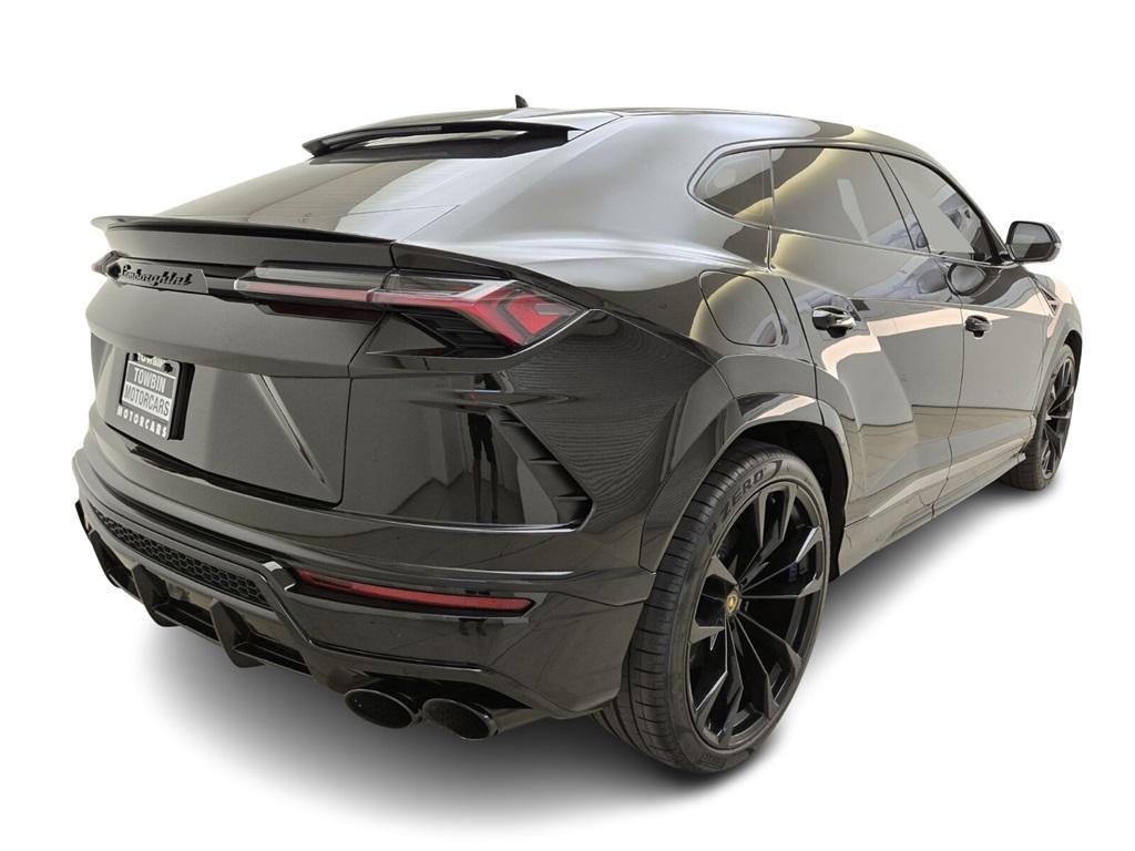 used 2021 Lamborghini Urus car, priced at $197,990