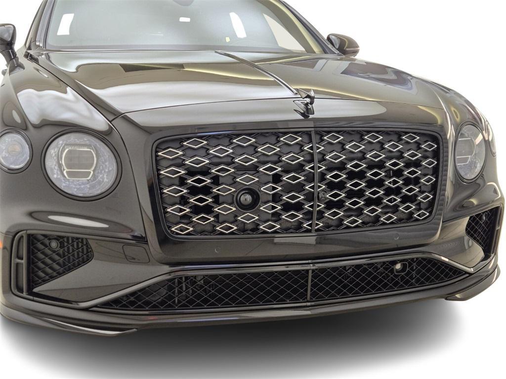new 2025 Bentley Flying Spur car, priced at $335,580
