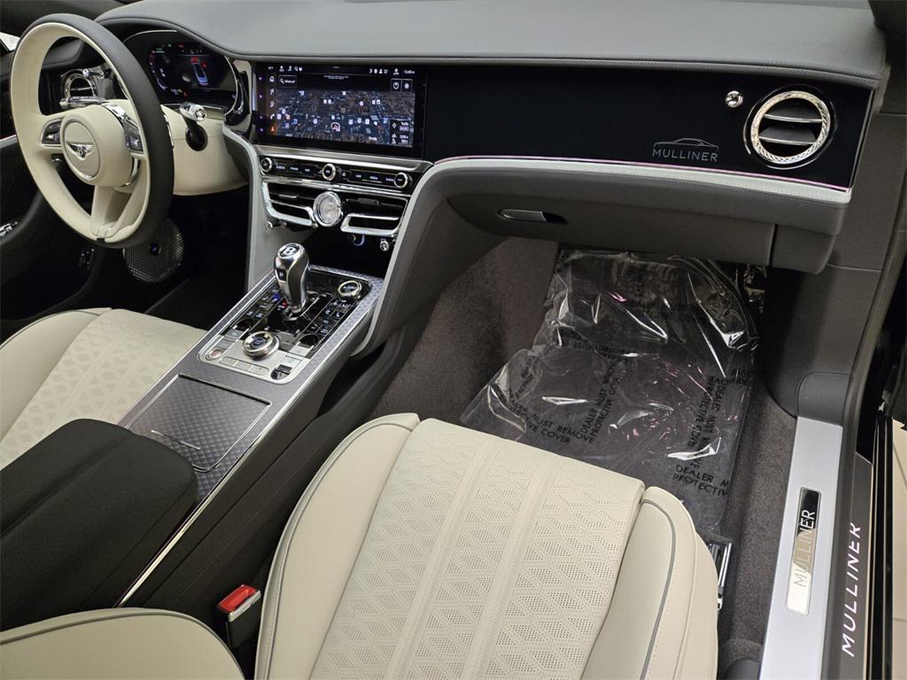 new 2025 Bentley Flying Spur car, priced at $335,580