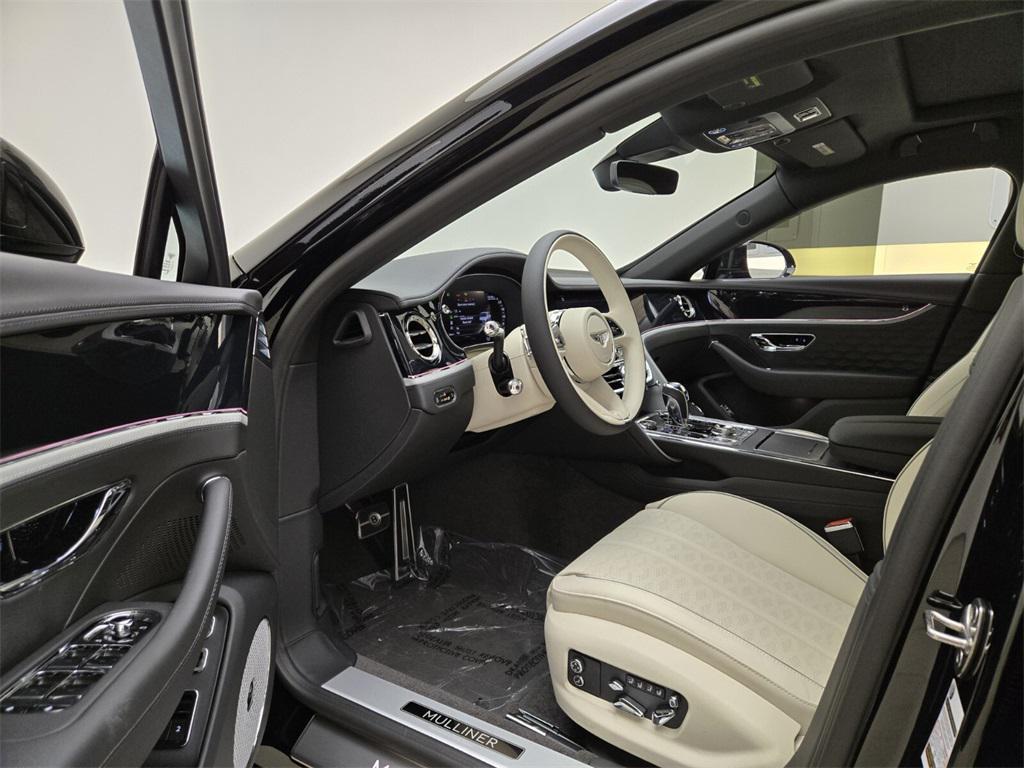 new 2025 Bentley Flying Spur car, priced at $335,580