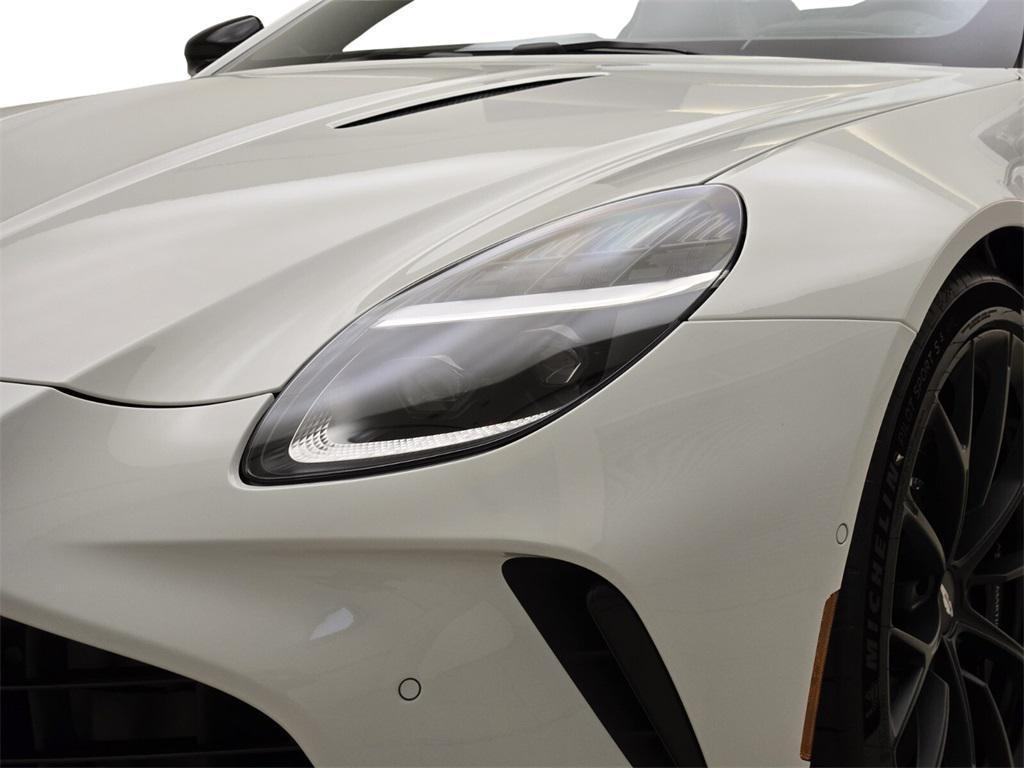 new 2026 Aston Martin Vantage car, priced at $269,400