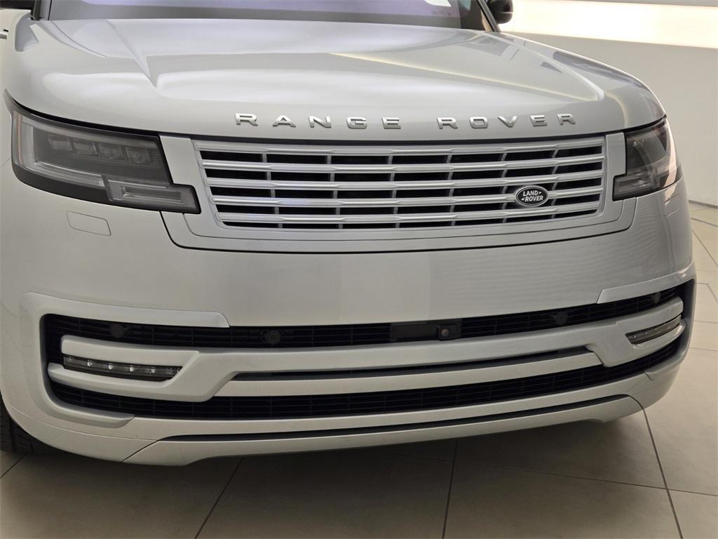 used 2023 Land Rover Range Rover car, priced at $138,990