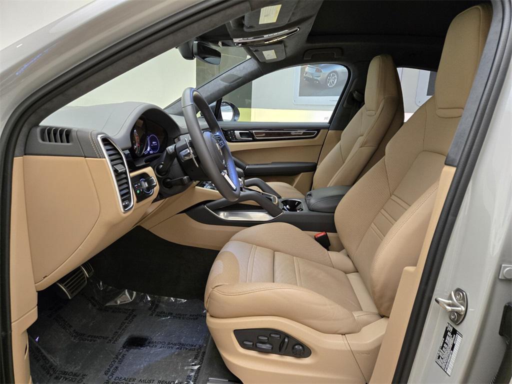 used 2022 Porsche Cayenne car, priced at $94,990