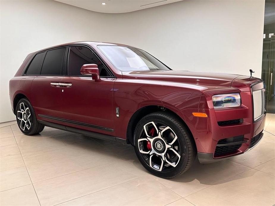 used 2022 Rolls-Royce Cullinan car, priced at $389,990