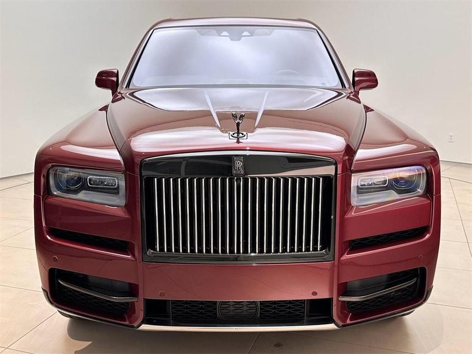 used 2022 Rolls-Royce Cullinan car, priced at $389,990