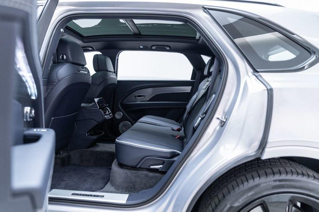 new 2023 Bentley Bentayga car, priced at $282,505