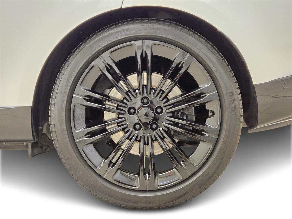 used 2023 Land Rover Range Rover car, priced at $109,990