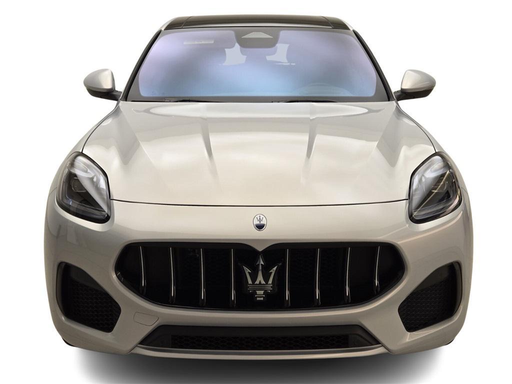 new 2024 Maserati Grecale car, priced at $78,385