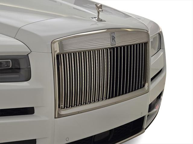 used 2020 Rolls-Royce Cullinan car, priced at $248,990