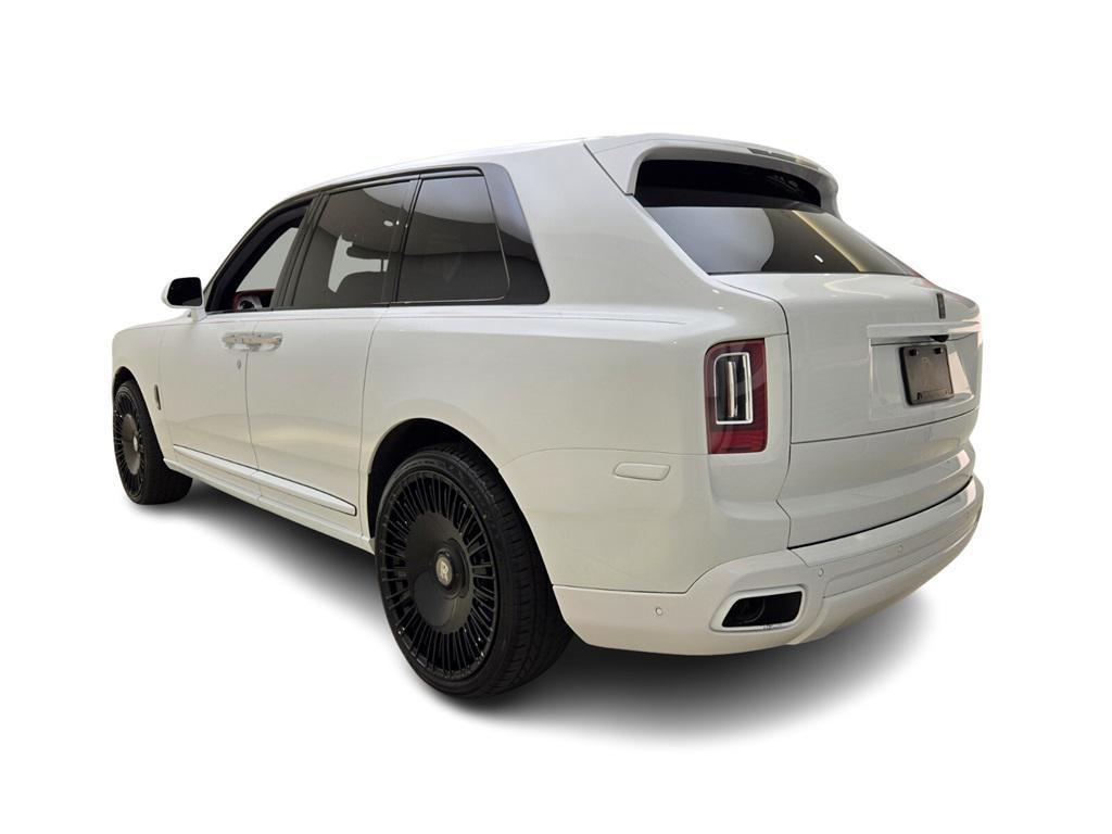 used 2021 Rolls-Royce Cullinan car, priced at $249,990