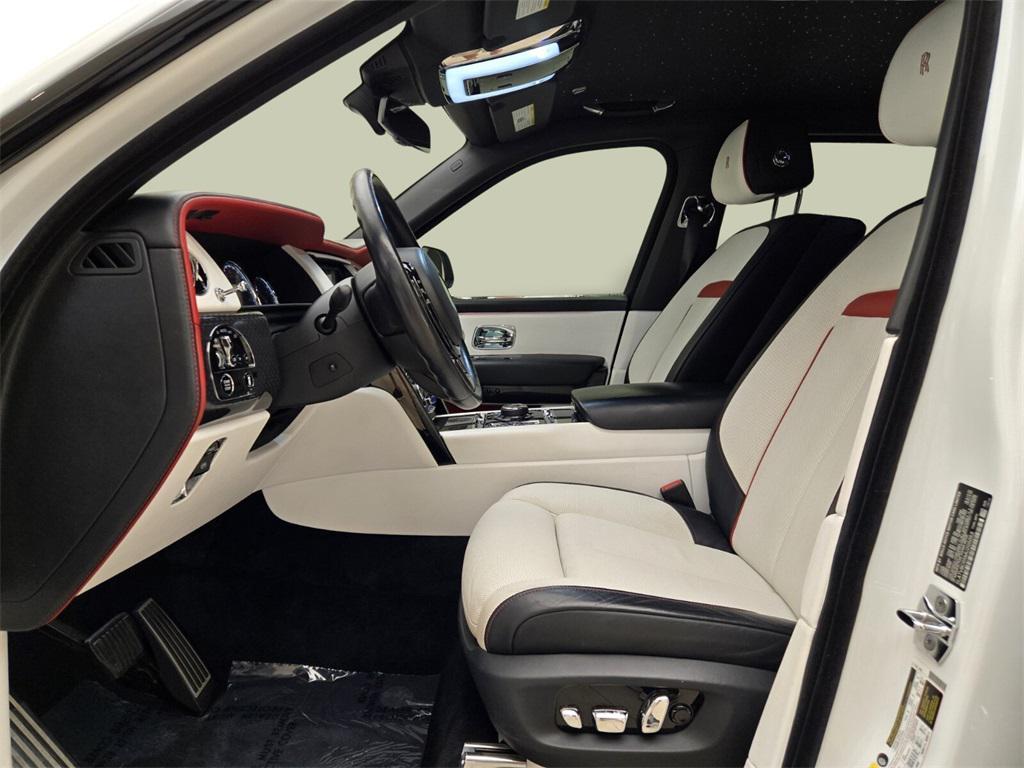 used 2021 Rolls-Royce Cullinan car, priced at $249,990