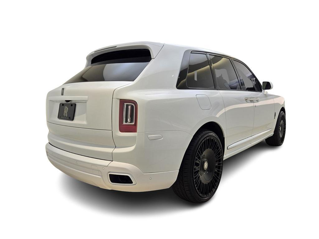 used 2021 Rolls-Royce Cullinan car, priced at $249,990