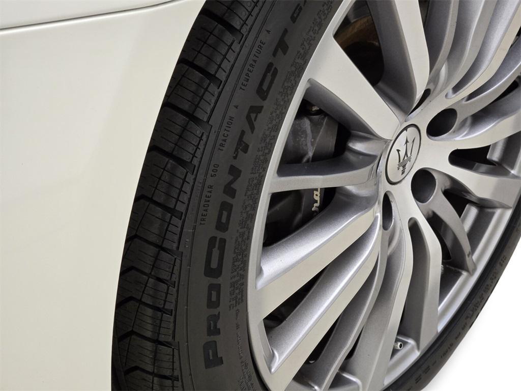 used 2022 Maserati Quattroporte car, priced at $39,990