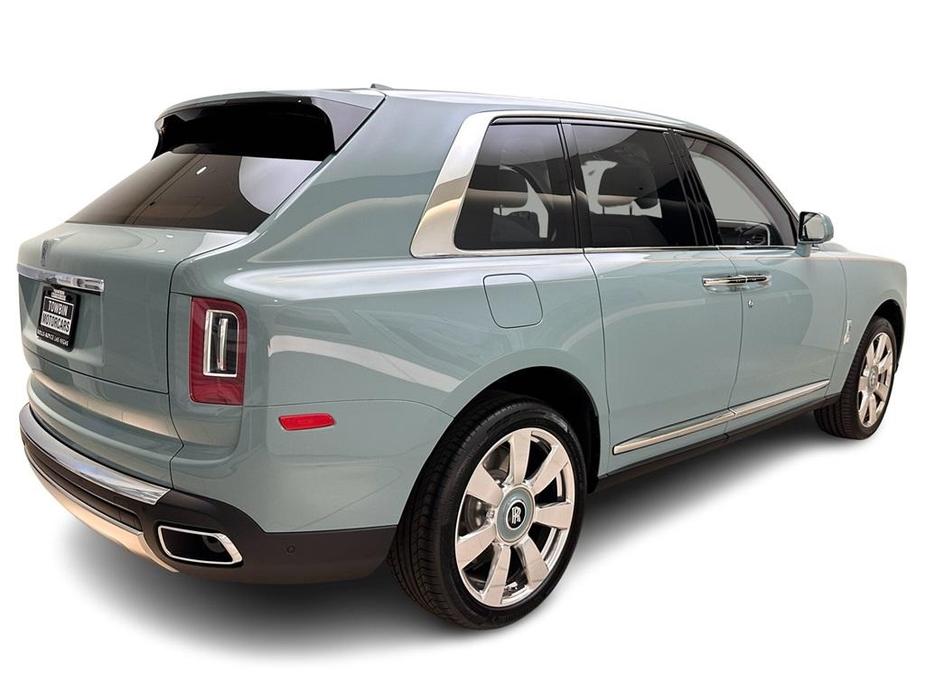 new 2024 Rolls-Royce Cullinan car, priced at $513,350