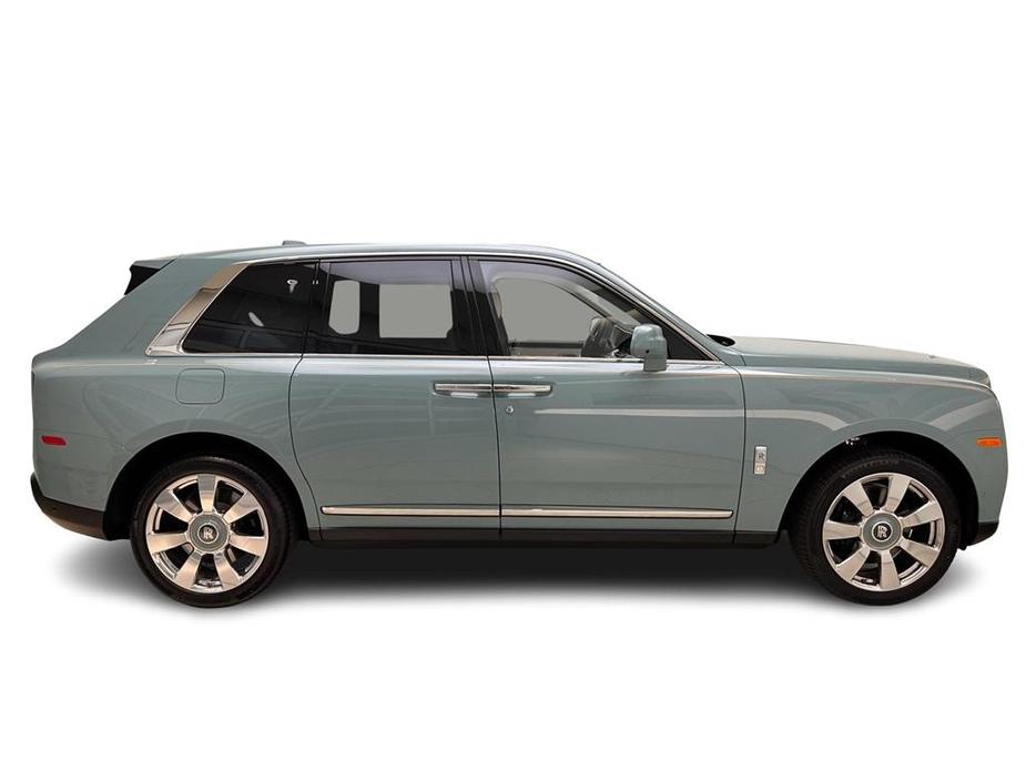 new 2024 Rolls-Royce Cullinan car, priced at $513,350