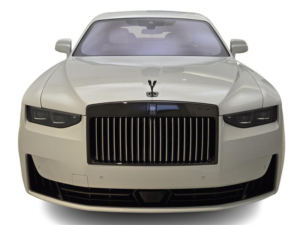 new 2025 Rolls-Royce Ghost car, priced at $505,150