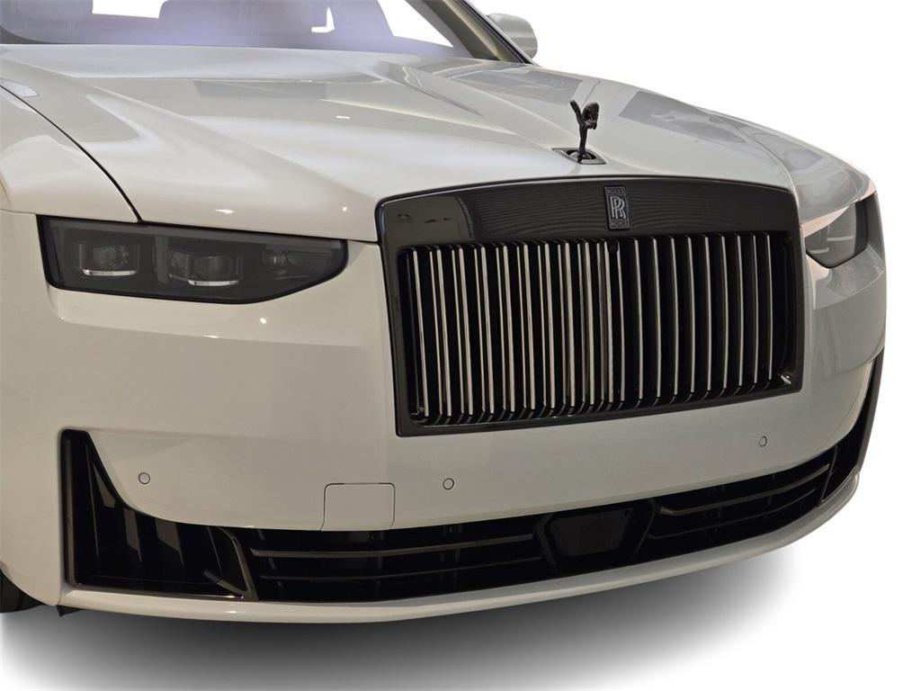 new 2025 Rolls-Royce Ghost car, priced at $505,150