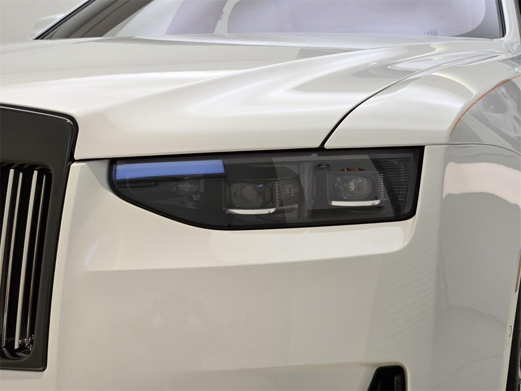 new 2025 Rolls-Royce Ghost car, priced at $505,150