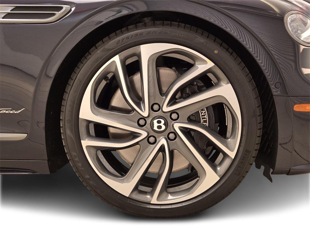 new 2025 Bentley Flying Spur car, priced at $342,820