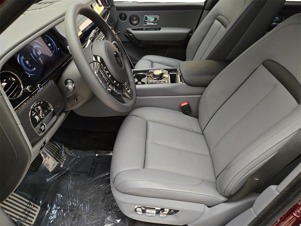 new 2025 Rolls-Royce Cullinan car, priced at $540,775