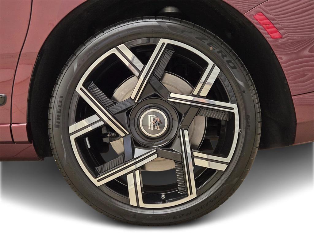 new 2025 Rolls-Royce Cullinan car, priced at $540,775