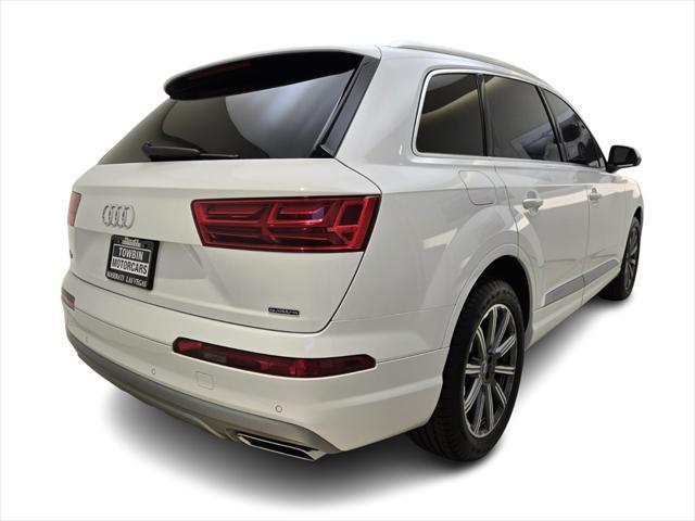 used 2019 Audi Q7 car, priced at $27,990