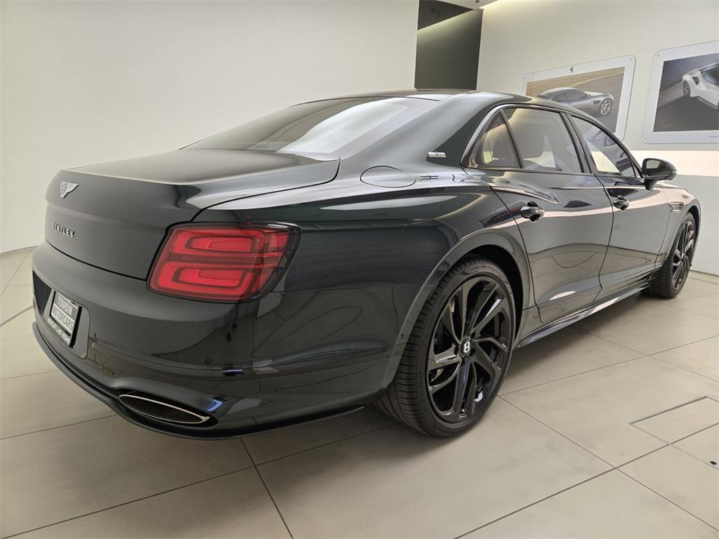 new 2025 Bentley Flying Spur car, priced at $376,130