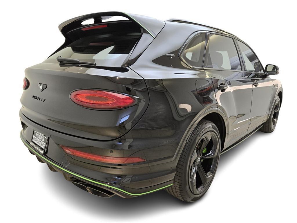 new 2025 Bentley Bentayga car, priced at $277,040