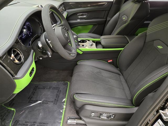 new 2025 Bentley Bentayga car, priced at $277,040