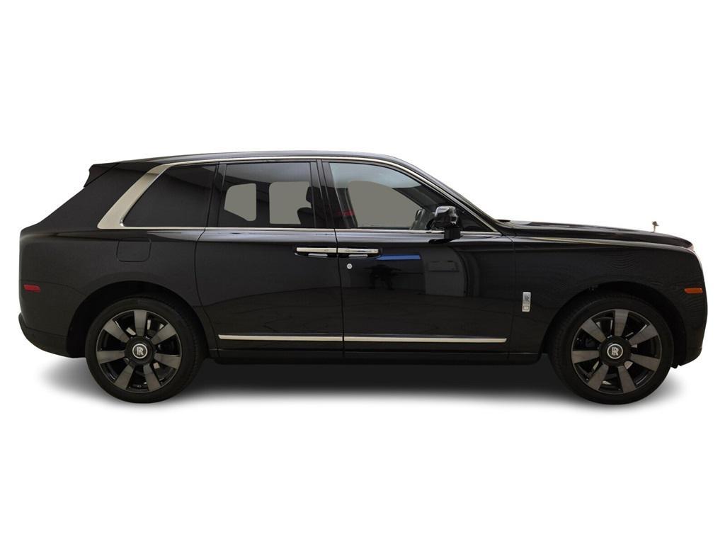 used 2020 Rolls-Royce Cullinan car, priced at $259,990