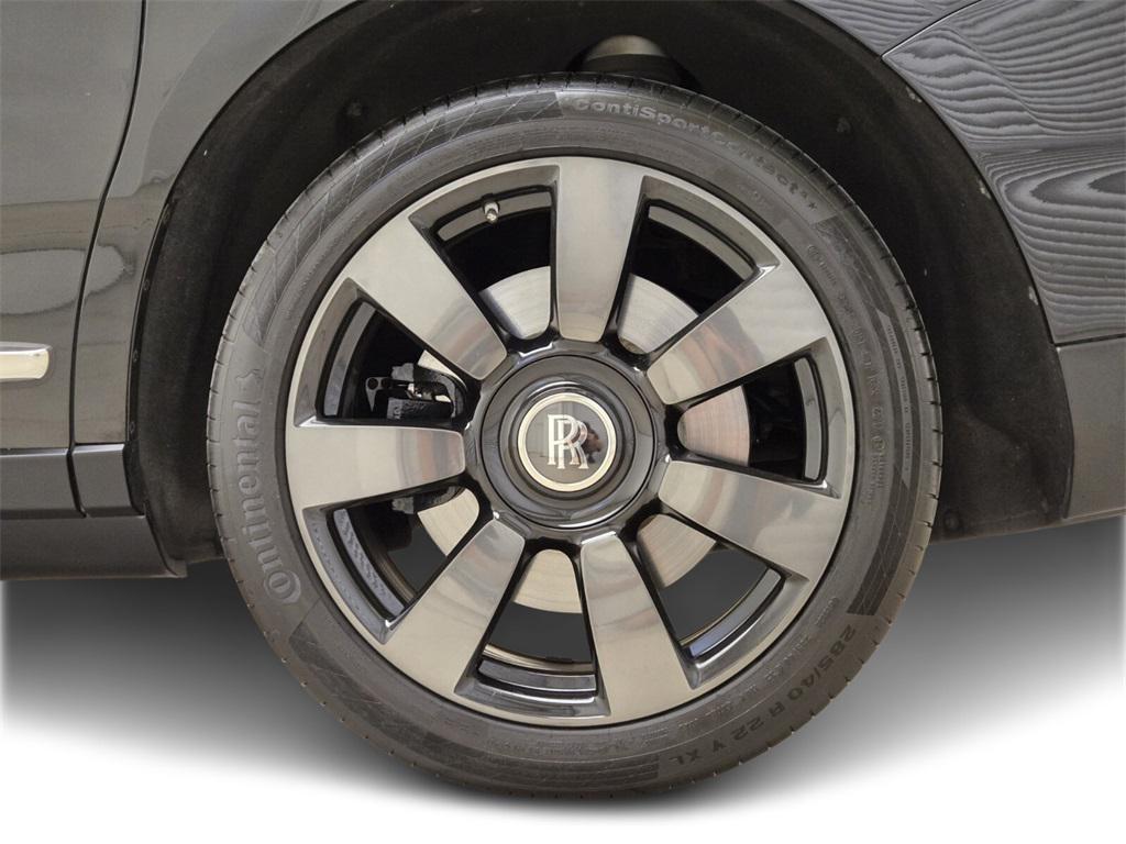 used 2020 Rolls-Royce Cullinan car, priced at $259,990