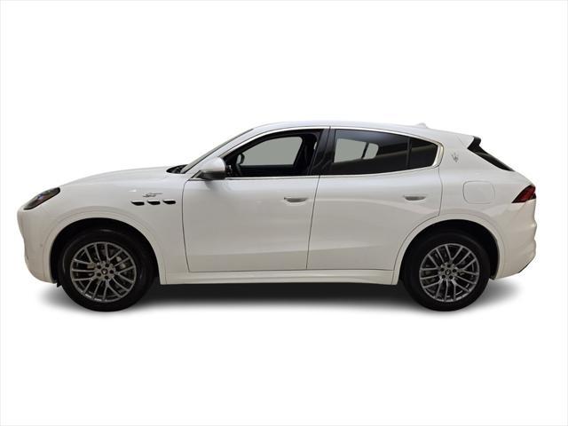 new 2024 Maserati Grecale car, priced at $71,810