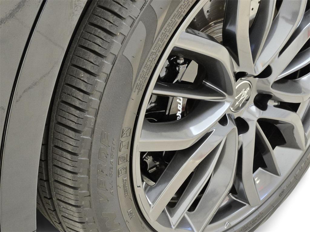 used 2022 Maserati Levante car, priced at $45,990