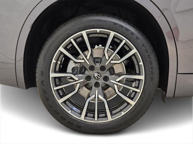 used 2024 Maserati Grecale car, priced at $53,990