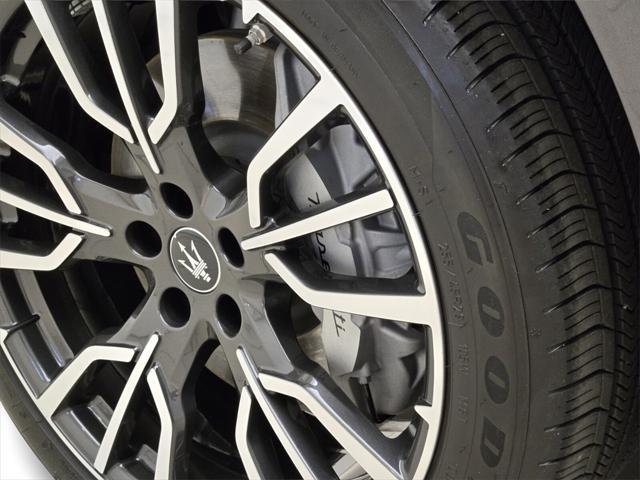used 2024 Maserati Grecale car, priced at $53,990